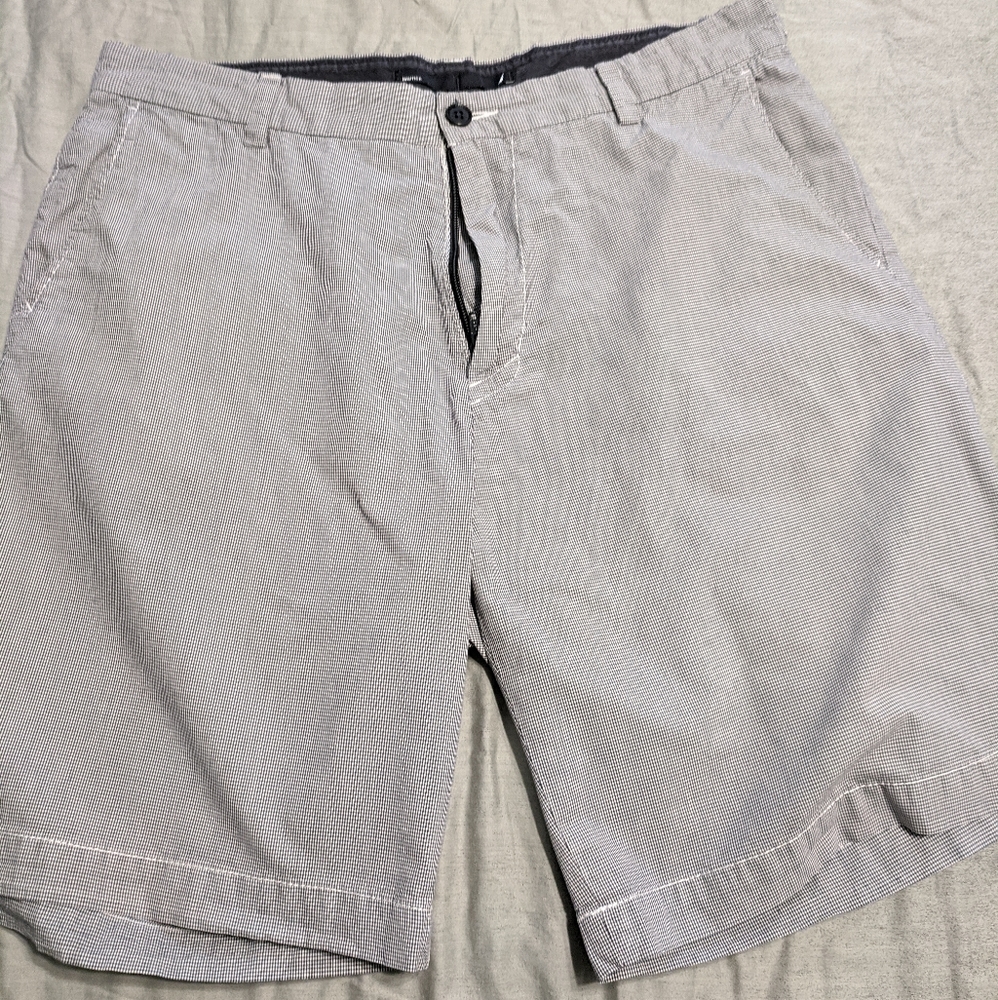 Nautica navy and white micro gingham size 36